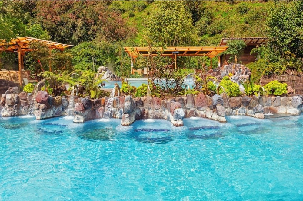 Aguas Termales de Papallacta / Papallacta Hot Springs · Día completo / Full Day